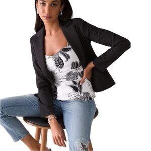 White House Black Market Versatile Sleeveless flutter hem palm leaves bodice top